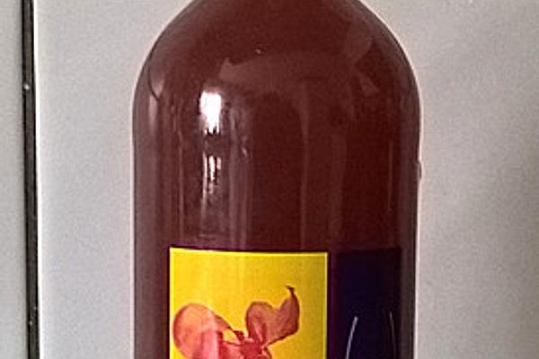 Grape Liqueur Made from Red Grapes