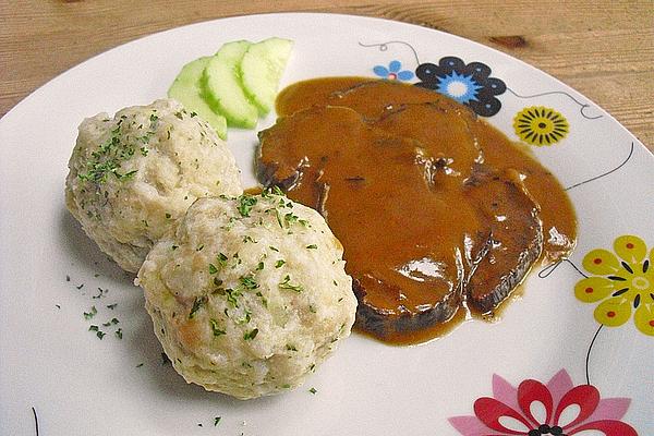 Great-grandma`s Bavarian Bread Dumplings