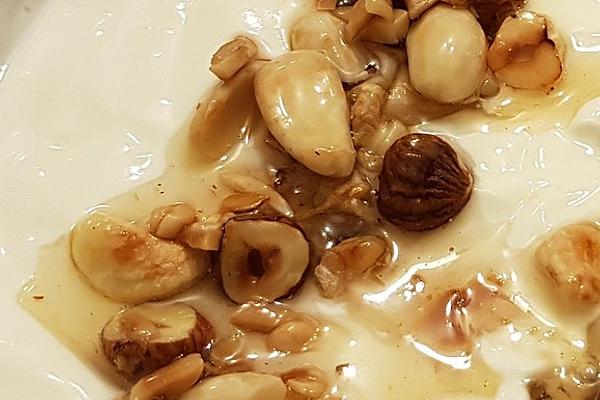 Greek Yogurt with Nuts and Honey