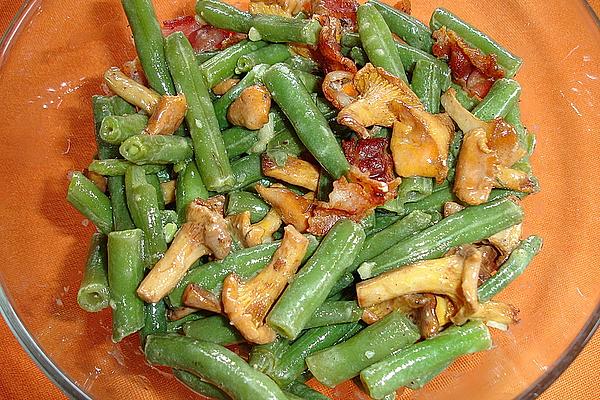 Green Bean, Chanterelle and Bacon Salad