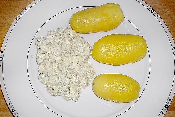 Green Sauce with Jacket Potatoes
