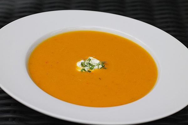 Hearty Apple and Pumpkin Soup