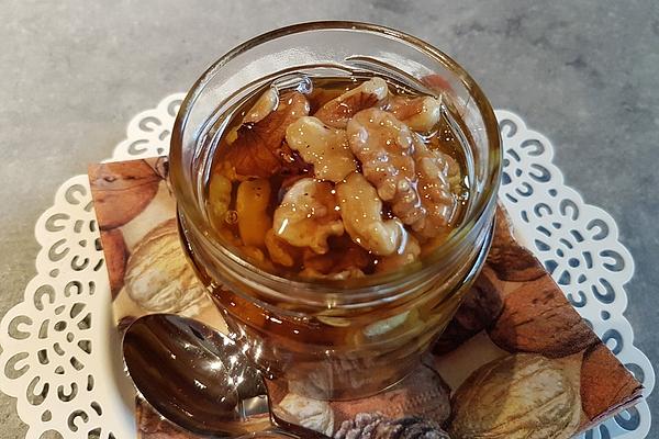 Honey – Walnuts