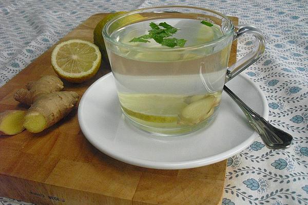 Hot Lemon with Ginger and Mint