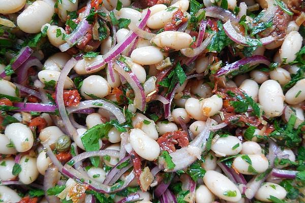 Juana`s Magical Bean Salad
