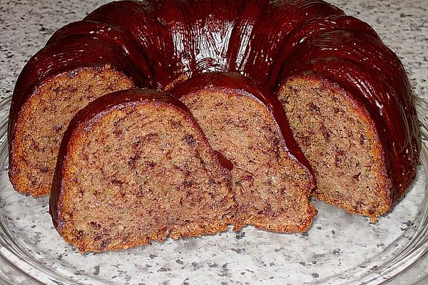 Juicy Zucchini and Cocoa Cake