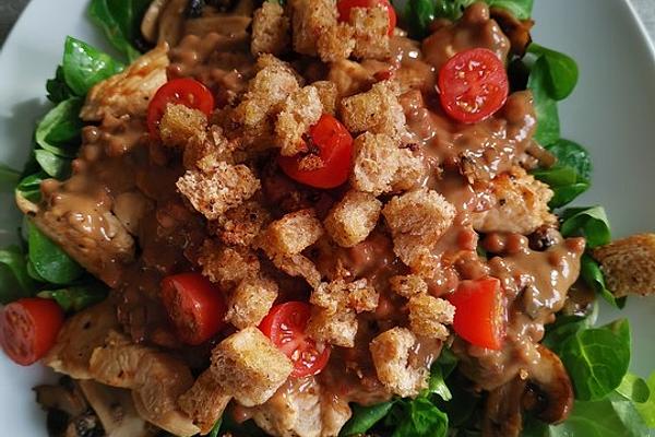 Lamb`s Lettuce with Balsamic Dressing, Fried Pork Fillet Strips and Mushrooms