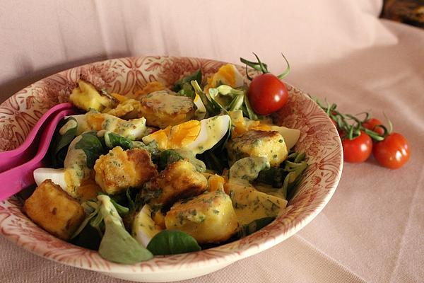 Lamb`s Lettuce with Fried Feta