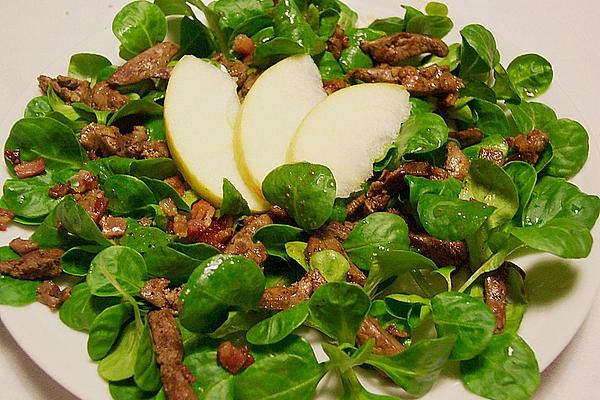 Lamb`s Lettuce with Liver and Bacon