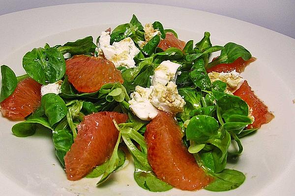 Lamb`s Lettuce with Maple Syrup Vinaigrette, Marinated Goat Cheese and Pink Grapefruit