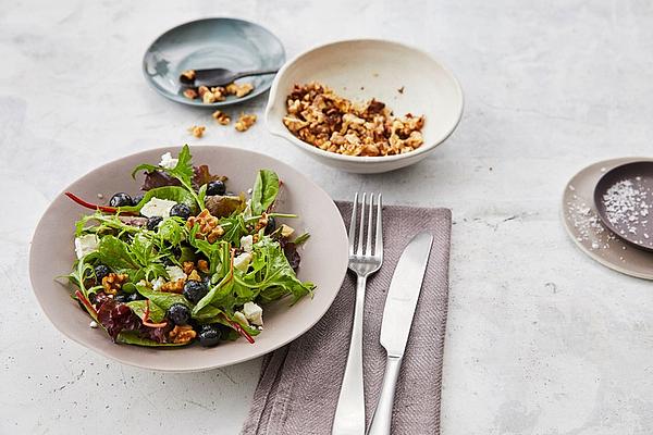 Leaf Salad with Blueberries, Feta and Walnuts