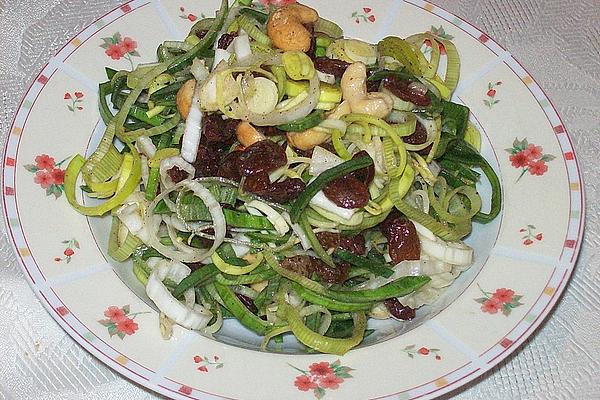 Leek Salad with Raisins