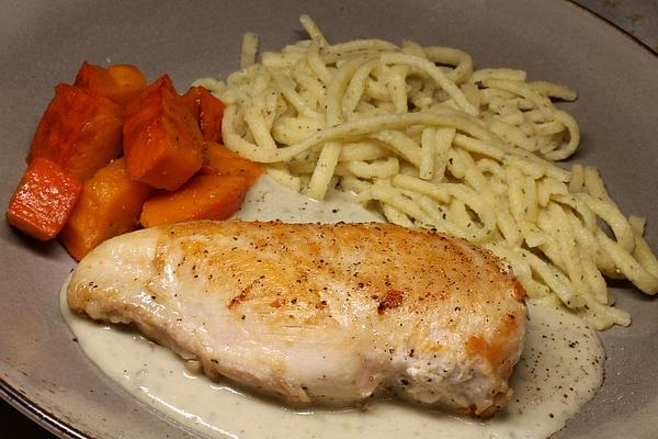 Leona`s Chicken in Gorgonzola Sauce