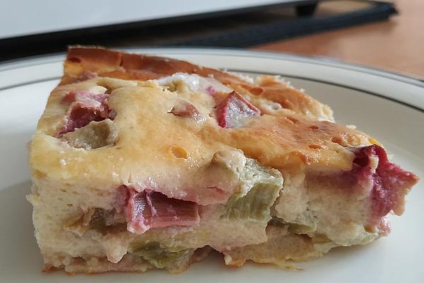 Lightweight Rhubarb Cheesecake Without Bottom