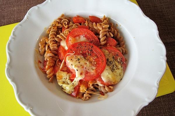 Macaroni Gratinated with Tomatoes and Cheese