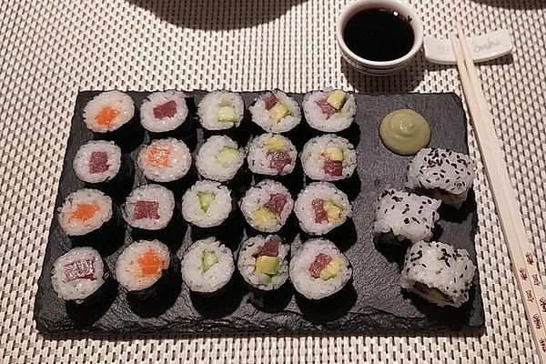 Maki – Sushi for Beginners and Connoisseurs