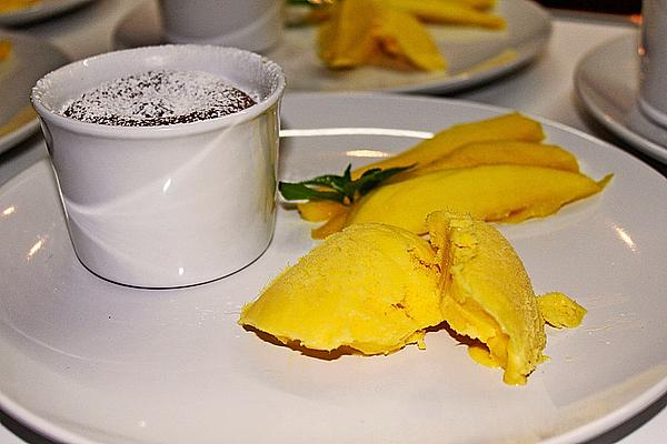 Mango – Creme Fraiche – Ice Cream