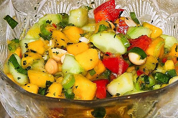 Mango Salad with Cucumber and Bell Pepper