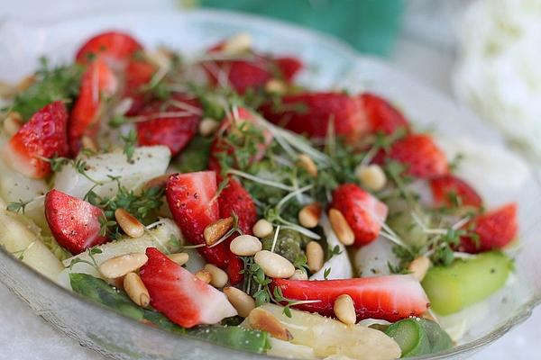Marinated Asparagus and Strawberry Salad
