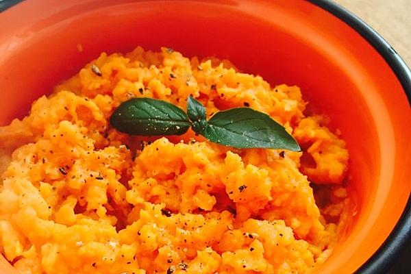Mashed Sweet Potatoes with Lime and Spices