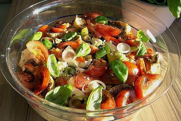 Mediterranean Ciabatta – Layered Salad