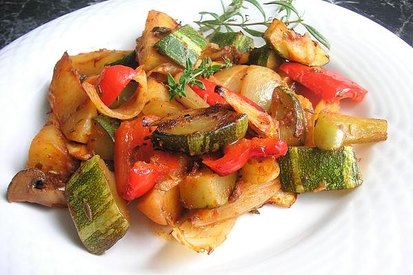 Mediterranean Pan-fried Potatoes and Vegetables