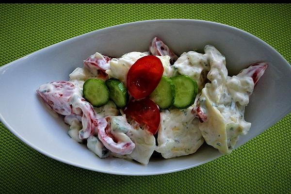 Mega Delicious Tortellini Salad