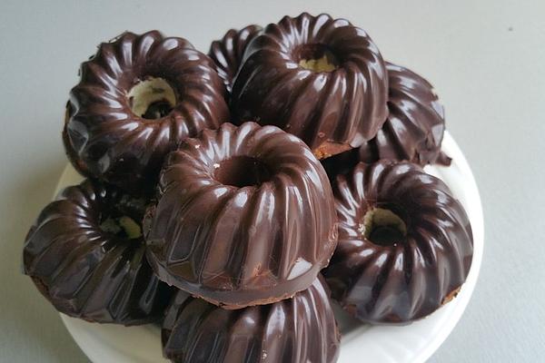 Mini Marble Bundt Cake