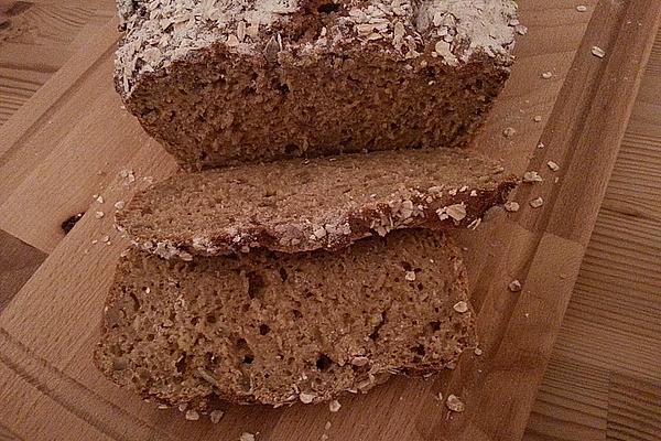 Moist Wholemeal Bread Without Yeast