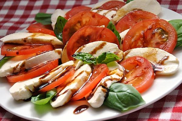 Mozarella with Tomatoes