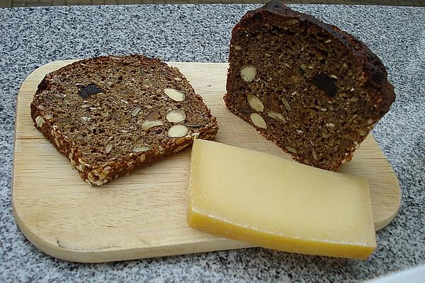 Muesli Soda Bread