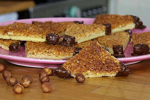 Nut Corners – Biscuits with Coffee
