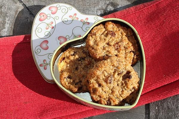 Oatmeal Raisin Cookies