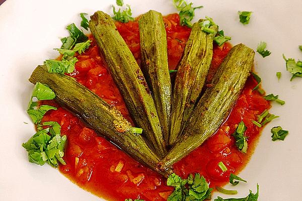 Okras from Oven with Tomatoes and Ginger