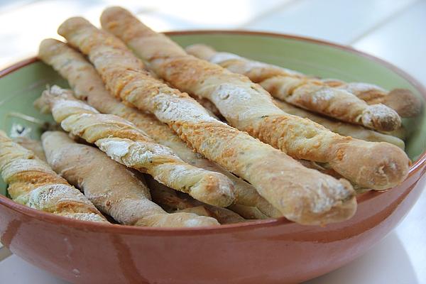 Olives – Herbs – Parmesan Breadsticks