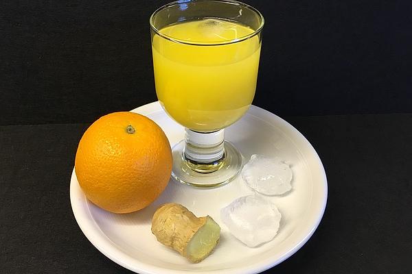 Orange and Ginger Tea Drink