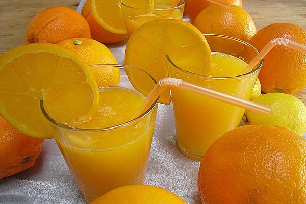 Orange-mandarin-lemon Juice