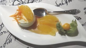 Oranges with Mascarpone Cream