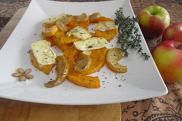 Oven Pumpkin with Apple, Thyme and Soft Cheese