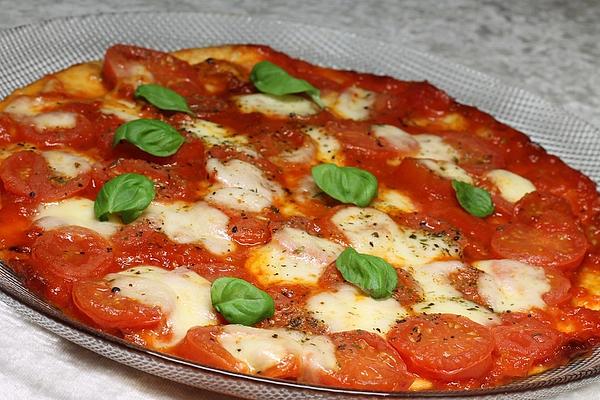 Pan Pizza with Mozzarella
