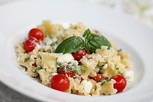 Pasta Alla Crudaiola