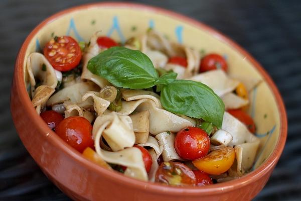 Pasta Salad with Bruschetta