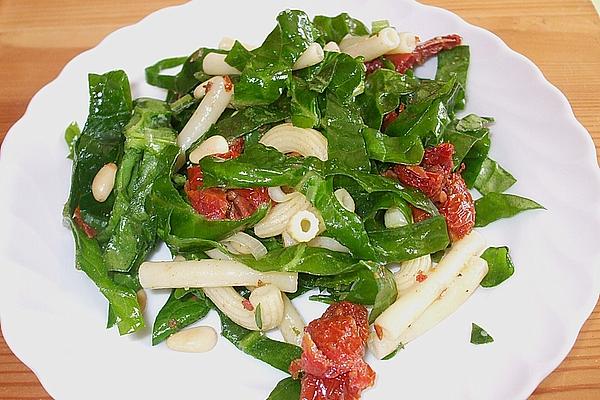 Pasta Salad with Sun-dried Tomatoes and Fresh Spinach