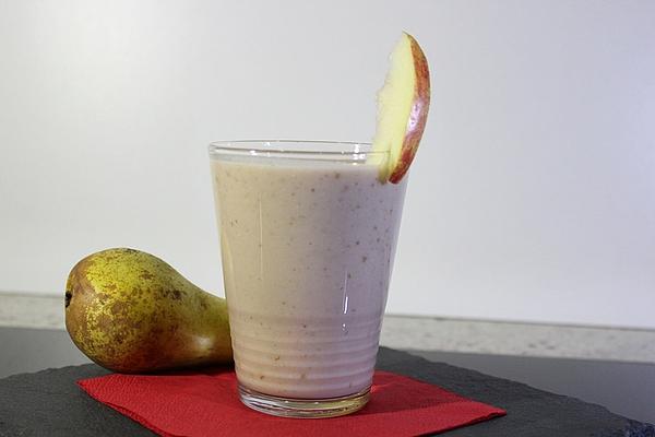 Pear and Banana Smoothie