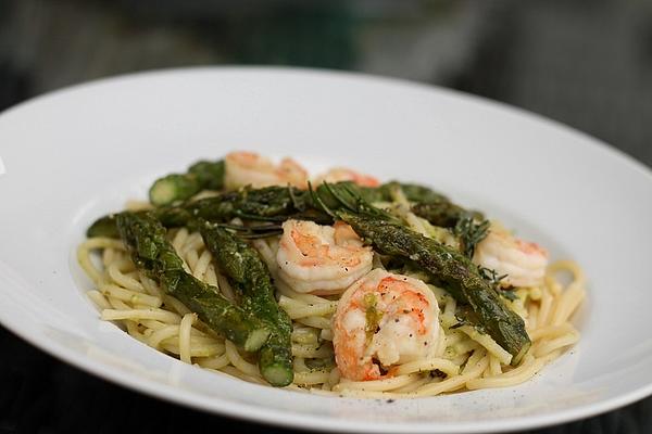 Pesto from Green Asparagus to Pasta and Fried Prawns
