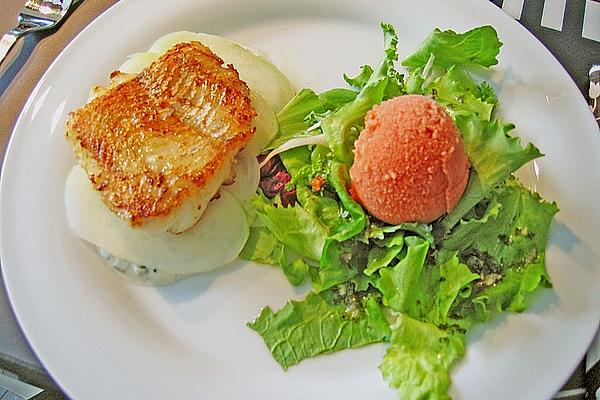 Pikeperch on Kohlrabi with Sour Cream – Chives – Cream and Paprika Sorbet
