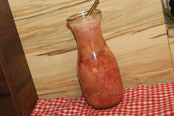 Pineapple and Strawberry Smoothie