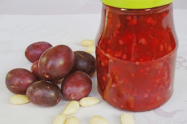 Plum – Amaretto – Jam with Almond Slivers