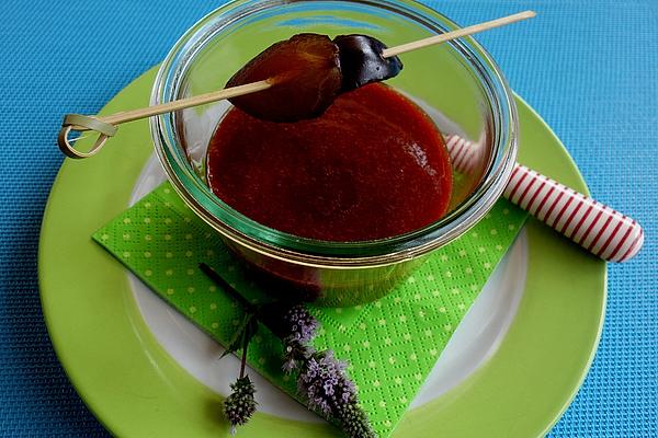 Plum – Cinnamon – Sauce