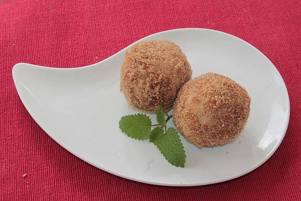 Plum Dumplings